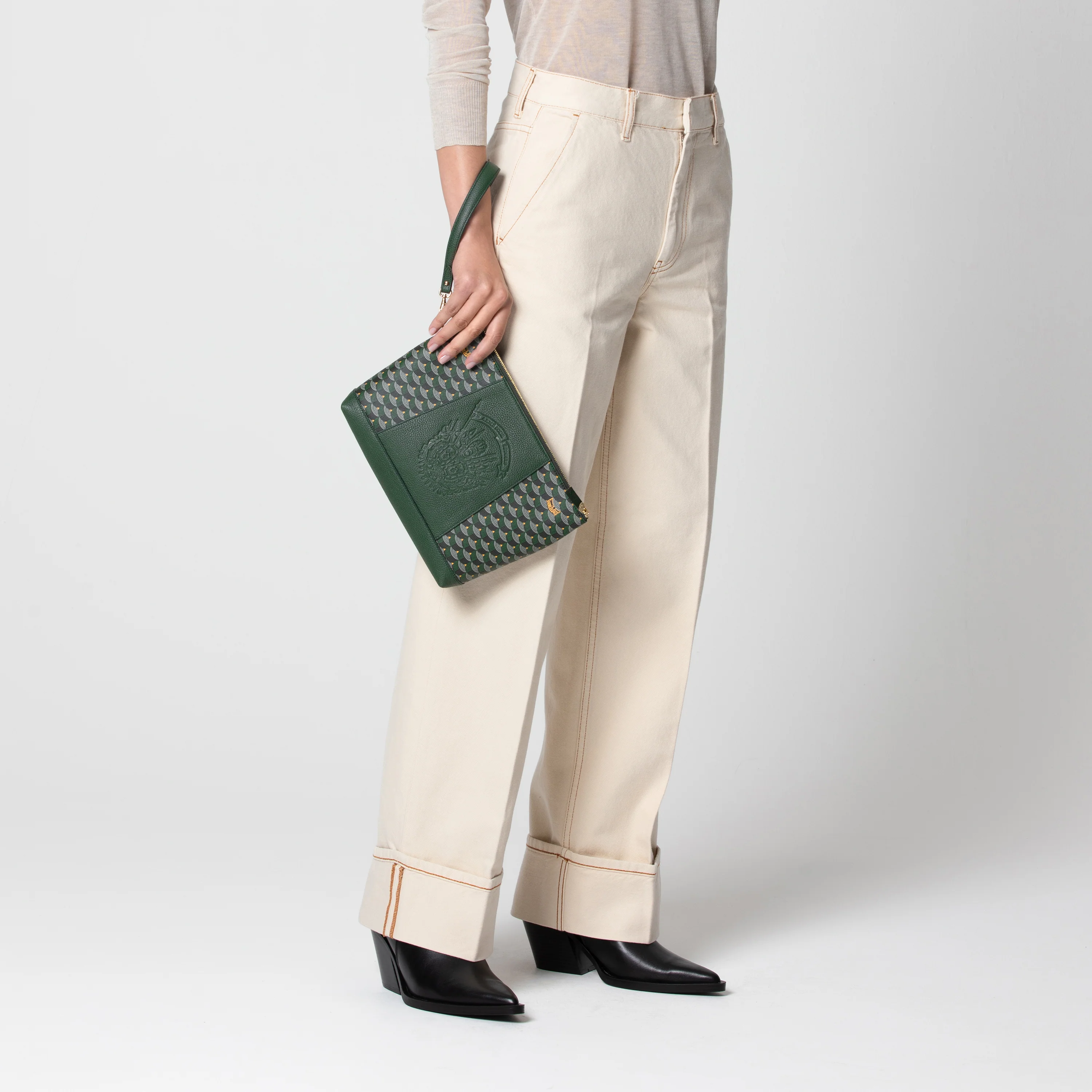 Carry On 24 Pouch - Image 5